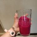 小兔兔 的 火龍果芭樂汁 cooksnap