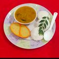 Reshma Tailor's cooksnap of when they made ઈડલી સંભાર.