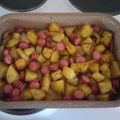Ancsyka001 Cooksnap-ja, amikor elkészítette a(z) Egyszerű tepsis krumpli virslivel receptet.