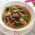 Cooksnap Sesimple Loralin semasa beliau membuat Sup Daging ala Thai.
