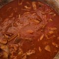 Cooksnap Nizam Yussop semasa beliau membuat Sambal sotong kembang.
