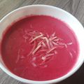 Cooksnap-ul lui Corina atunci când a preparat Supă cremă de sfeclă roșie.
