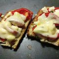 Cooksnap από Ναυσικά στη συνταγή Σκορδόψωμα με φέτα και ντομάτα 💕