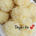 Deezah Sulaiman Omar's cooksnap of when they made Coconut laddo.