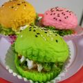 Cooksnap Fatimah Syazana Mohamed Dani semasa beliau membuat Chicken Tempura Mini Burger.