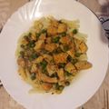 Enikő Lukács Cooksnap-ja, amikor elkészítette a(z) Zöldborsós tokány csirkemellből receptet.