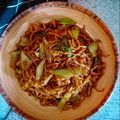 Cooksnap Q'leenalee's Kitchen semasa beliau membuat Mee Kuning Sabah.