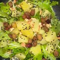 il Tetiana Myshko quando ha preparato Insalata di patate e spinacini novelli