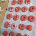 Cooksnap dari Putri Nilam untuk resep Donat Redvelvet (tanpa telur)