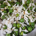 Soni Mehrotra का कुकस्नैप जब उन्होंने हरे मटर की चटपटी घुघनी (Hare matar ki chatpati Ghugni recipe in Hindi) बनाया था।