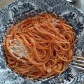 El cooksnap de patri87 cuando hizo Spaguetinis con salsa de tomate 🍅 y albahaca 🌿.