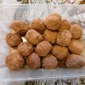 Cooksnap dari Arissa Purilawanti untuk resep Bola bola biskuit