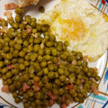 El cooksnap de Sari Mona cuando hizo 🌿Guisantes tiernos con bacon y huevo a la plancha 🌿.