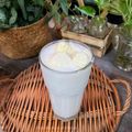 Cooksnap Salina Jalaludin semasa beliau membuat Coconut Shake Float.