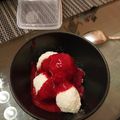 Balázs Cooksnap-ja, amikor elkészítette a(z) Kókuszos túrógombóc málnapürével receptet.