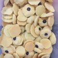 Cooksnap dari nophivi untuk resep Semprit Putih Telur Blueband Cake and Cookies