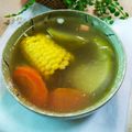 May 的 水果玉米紅蘿蔔雞湯（家常好湯） cooksnap