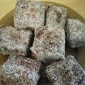 Surmanné Kaldenekker Zsuzsi Cooksnap-ja, amikor elkészítette a(z) Kókusz kocka 🥥 receptet.