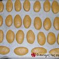 Cooksnap από vasilitsa στη συνταγή Φοινίκια (κρητικά μελομακάρονα)