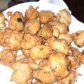 Cooksnap Nur Iffah Hanna semasa beliau membuat Cucur Kucai Ikan Bilis.