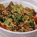 pinky makhija का कुकस्नैप जब उन्होंने आलू चाट (Aloo chaat recipe in Hindi) बनाया था।