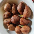 kalpana prasad का कुकस्नैप जब उन्होंने गुड के गुलगुले (Gud ke gulgule recipe in Hindi) बनाया था।