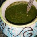 Simran wadhwa का कुकस्नैप जब उन्होंने पुदीने और हरा धनिया की चटनी (Pudine aur hara dhaniya ki chutney recipe in hindi) बनाया था।