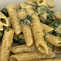 Bacsa Fruzsina Cooksnap-ja, amikor elkészítette a(z) Spenótos-kéksajtos penne receptet.