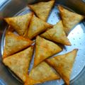 Sudha Agrawal का कुकस्नैप जब उन्होंने आलू मटर समोसे बनाया था।