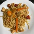 El cooksnap de Dominique Kenique cuando hizo Noodles al Wok con pollo y verduritas con salsa teriyaki.