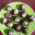 Cooksnap dari Siti Nadira untuk resep Bola Bola Coklat Biskuit Roma Kelapa