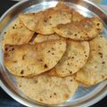 Sangita Vyas's cooksnap of when they made તળેલી રોટલી.