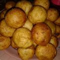 Cooksnap dariYayah Rukoyah Nasir untuk resep Bola Ubi isi gula merah (gorengan)