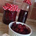 Sásdi Melinda - Habverő és fakanál Cooksnap-ja, amikor elkészítette a(z) Amaréna meggy receptet.