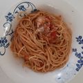 Cooksnap από Ελευθερία στη συνταγή Κουνέλι κοκκινιστό κρασάτο με μακαρόνια