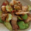 รูป Cooksnap ของ Wichaya Panthong เมื่อเขาทำ หมูสามชั้นผัดกะปิใส่สะตอ