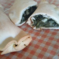 El cooksnap de samiheindl cuando hizo Empanadas de Verdura y Salsa Blanca.