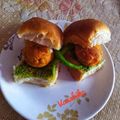 Vanshika Mulchandani's cooksnap of when they made Spicy cheese masala vada pav.