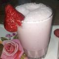 Nosheen Nadeem's cooksnap of when they made Strawberry milk shake.