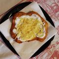 Keresztesi Alexandra Cooksnap-ja, amikor elkészítette a(z) Sajtos-tejfölös lángos receptet.