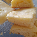 El cooksnap de Ferchu Guzman cuando hizo Budín de limón húmedo light o brownie de limón con harina integral.