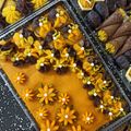 کوک اسنپ سمیه دانا‌‌‌ بعد از امتحان کردن تزیین حلوای زعفرانی و کاکائویی.