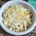 El cooksnap de Oscar Soria cuando hizo Ensalada de patata 🥔 con huevo 🥚 pollo 🐓 zanahoria 🥕 salchichas y un poco de mahonesa 👌.