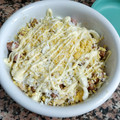 El cooksnap de Oscar Soria cuando hizo Ensalada de patata 🥔 con huevo 🥚 pollo 🐓 zanahoria 🥕 salchichas y un poco de mahonesa 👌.
