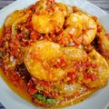 Cooksnap Norashikin Rahmat semasa beliau membuat Udang balado ala minang.