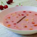 Mónika Gyurászné Cooksnap-ja, amikor elkészítette a(z) Pudingos cseresznyeleves receptet.