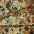 صورة من ام محمد، شاركها بعد تجربة وصفة بيتزا 🍕🍕