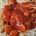 Cooksnap Norliza Yaqoob Ali semasa beliau membuat Spaghetti bolognese cara simple.