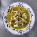 Cooksnap Intan Sofia semasa beliau membuat Sup Ketam (Homemade Crab Soup).