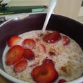 El cooksnap de Shirley cuando hizo Desayuno saludable proteico de fresas con avena y yogurt.